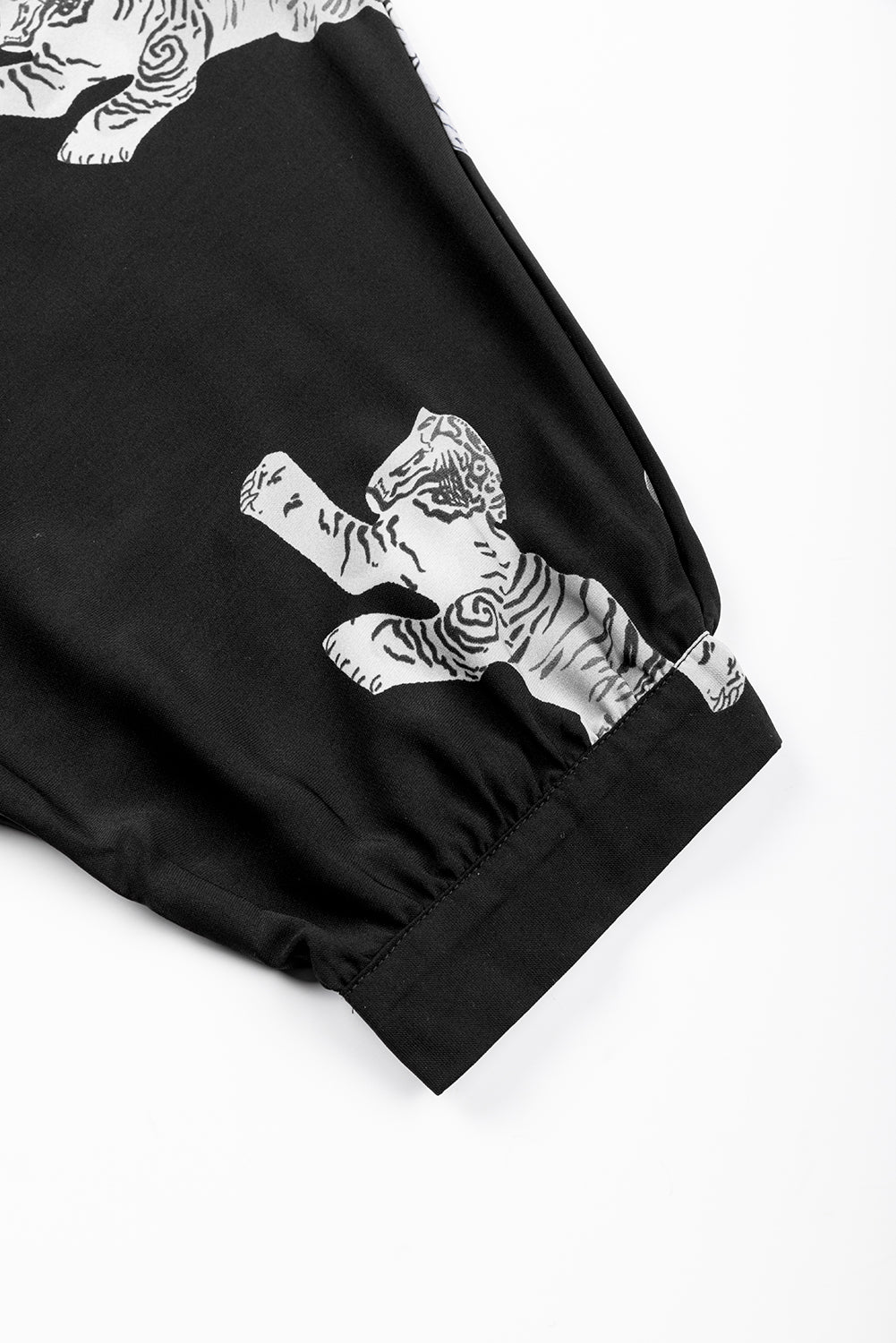 Black Tiger Print 3/4 Sleeve Oversized Shirt