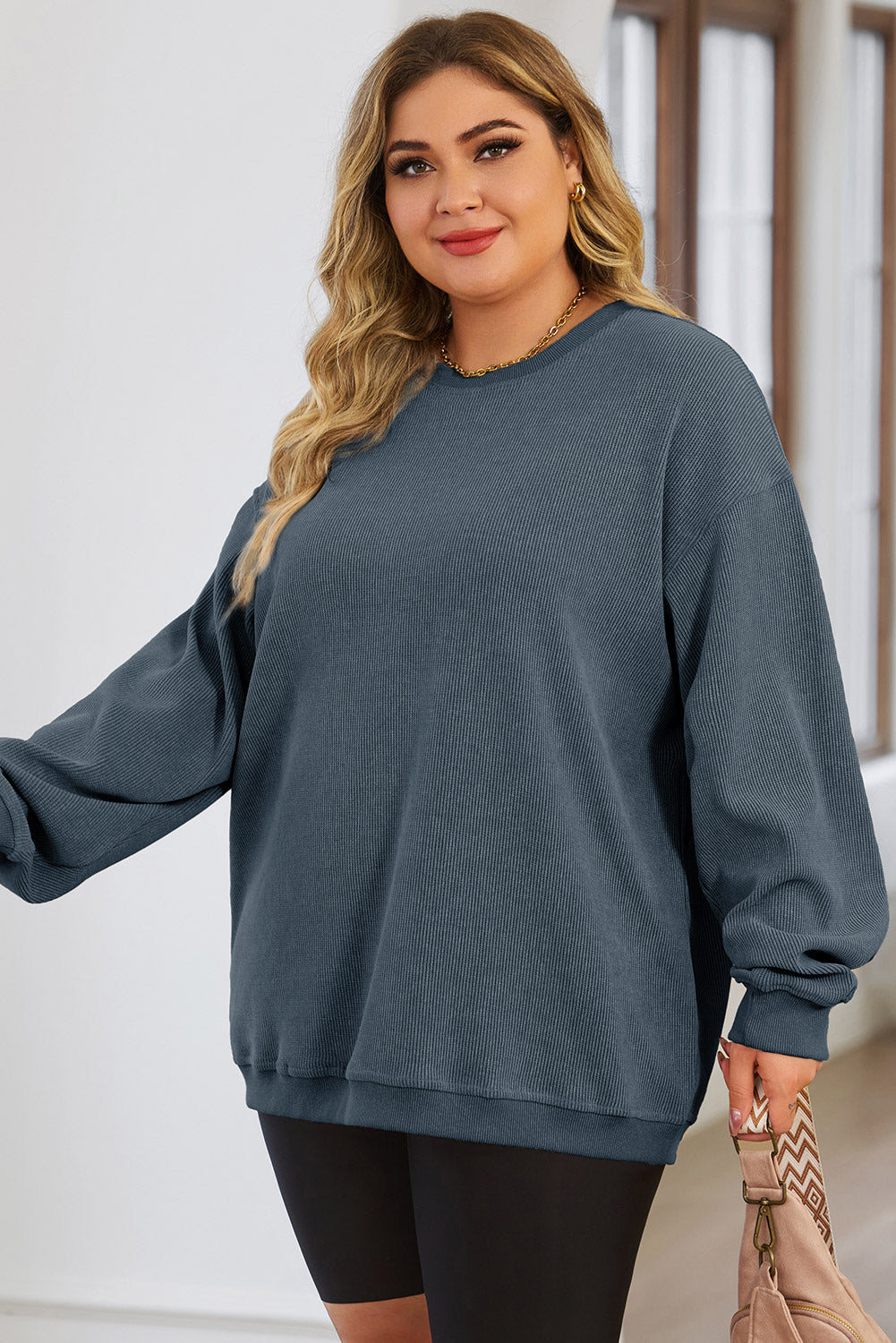 Black Plus Size Corded Round Neck Sweatshirt