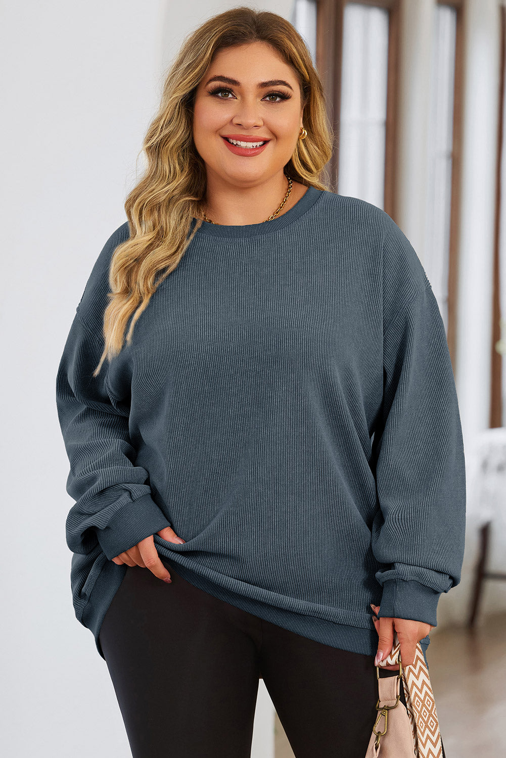 Black Plus Size Corded Round Neck Sweatshirt