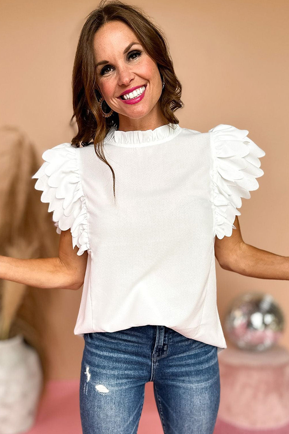 White Solid Color Scalloped Ruffle Sleeve Top